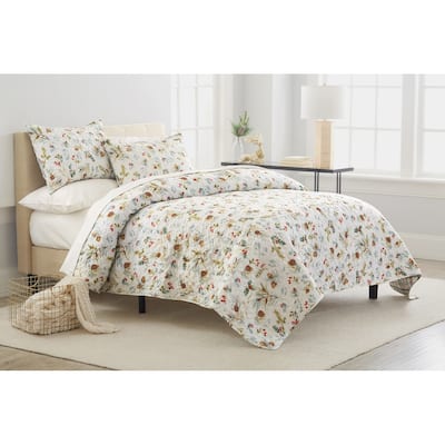 Pinecones & Berries Cotton Quilt Set - Reversible and Machine Washable