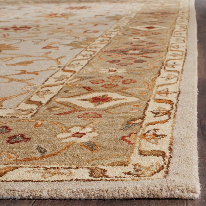 SAFAVIEH Handmade Antiquity Marella Traditional Oriental Wool Rug