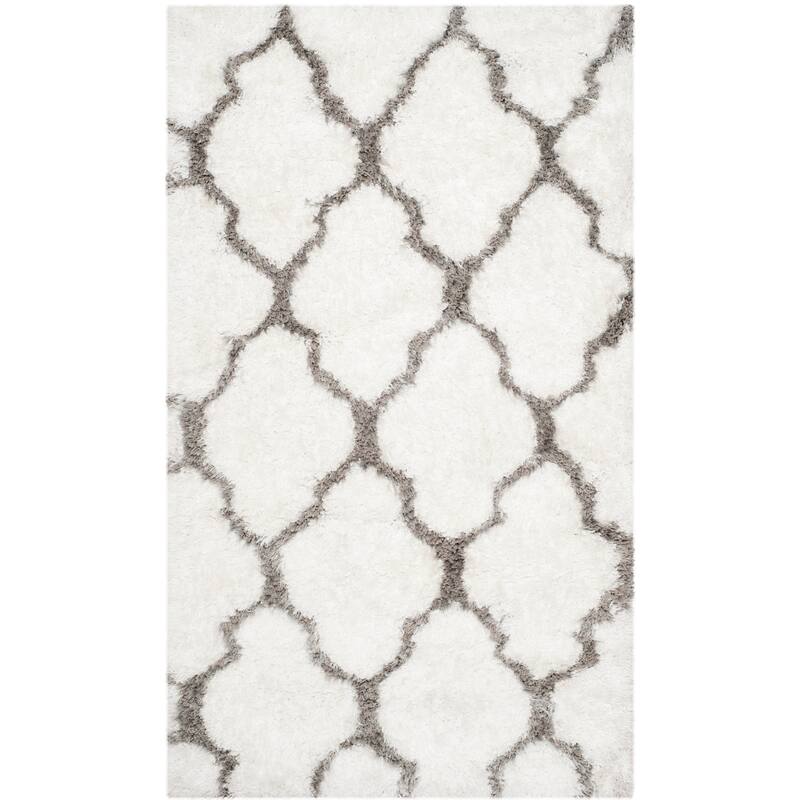 SAFAVIEH Handmade Barcelona Shag Kiyo Polyester Rug - 3' x 5' - Ivory/Silver