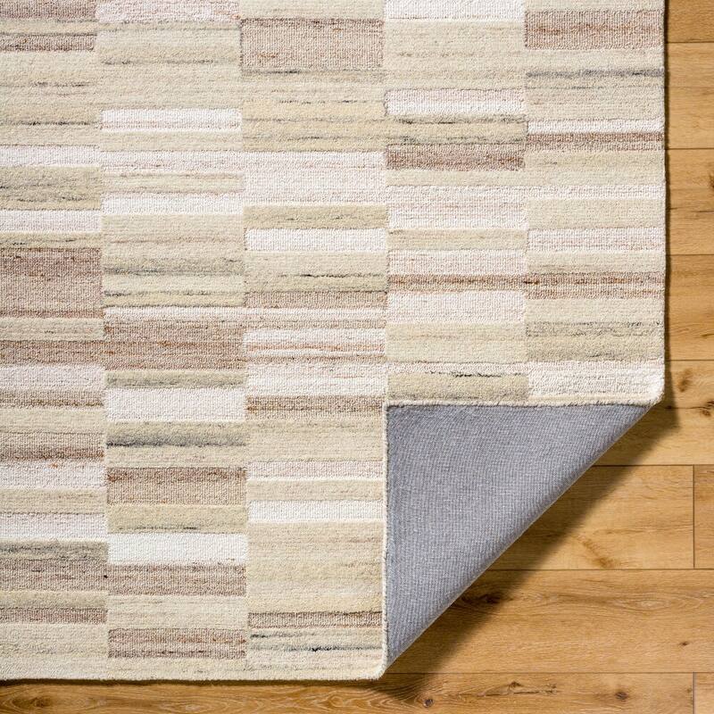 Livabliss La Puna Cottage Area Rug