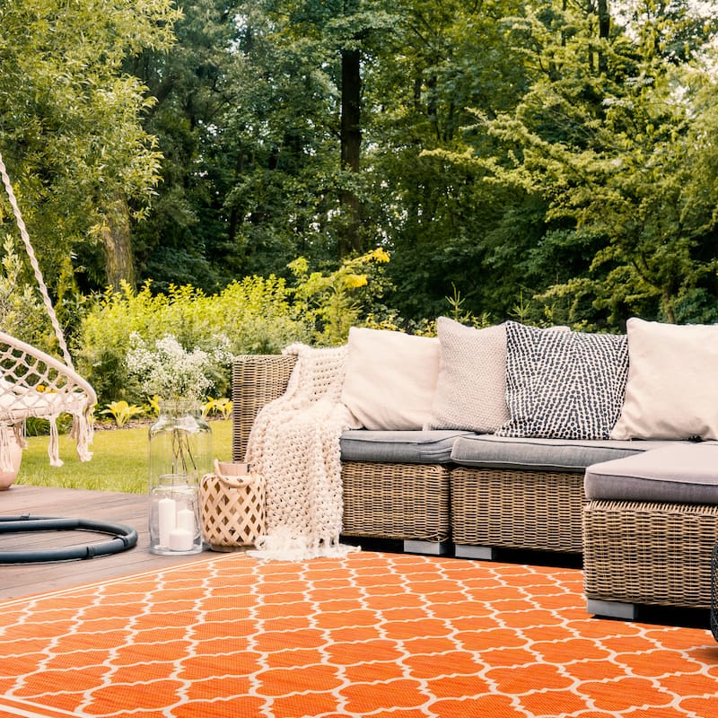 SAFAVIEH Courtyard Kristelle Indoor/ Outdoor Waterproof Patio Backyard Rug - 6'7" x 9'6" - Terracotta/Bone
