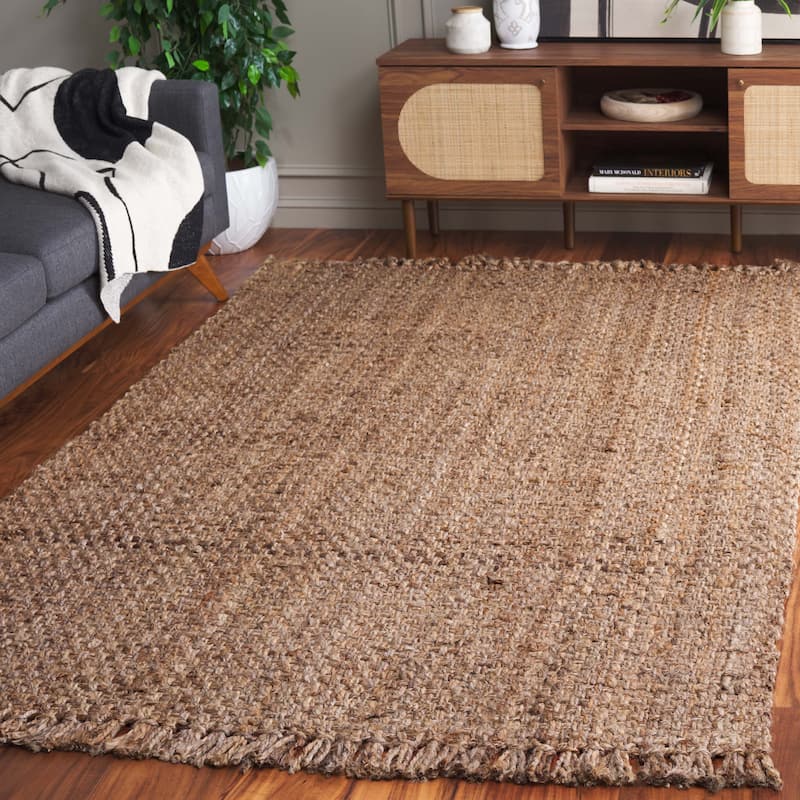 SAFAVIEH Handmade Natural Fiber Khloe Fringe Jute Rug - 3' x 5' - Natural