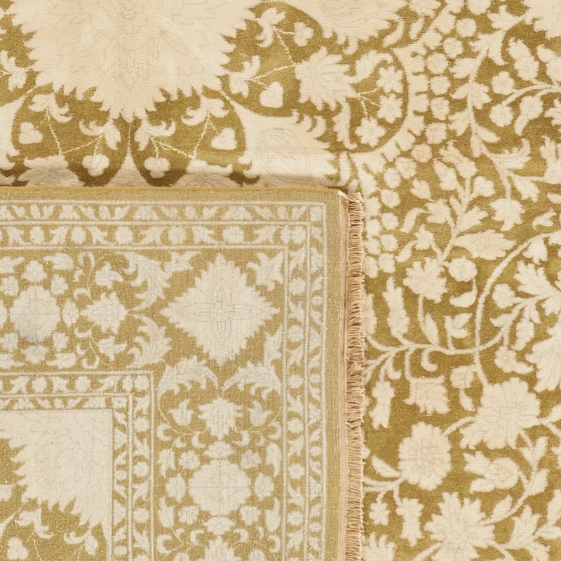 SAFAVIEH Couture Hand-knotted Ganges River Nikia Traditional Oriental Wool Rug with Fringe