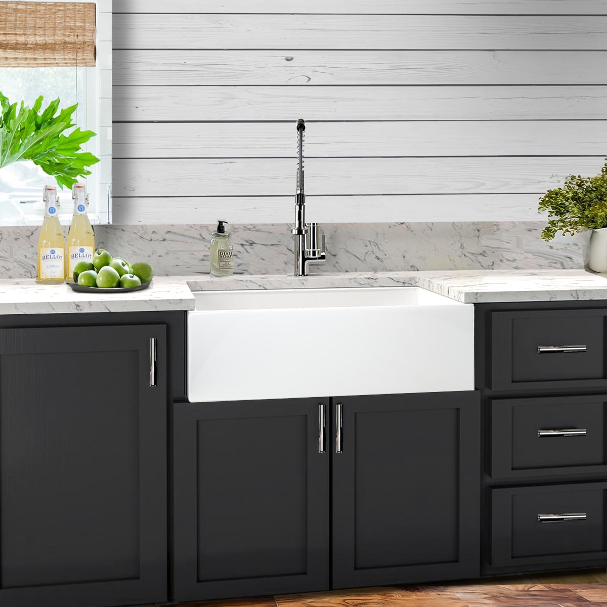 Italian Fireclay 33-inch Reversible Fireclay Farmhouse Kitchen Sink