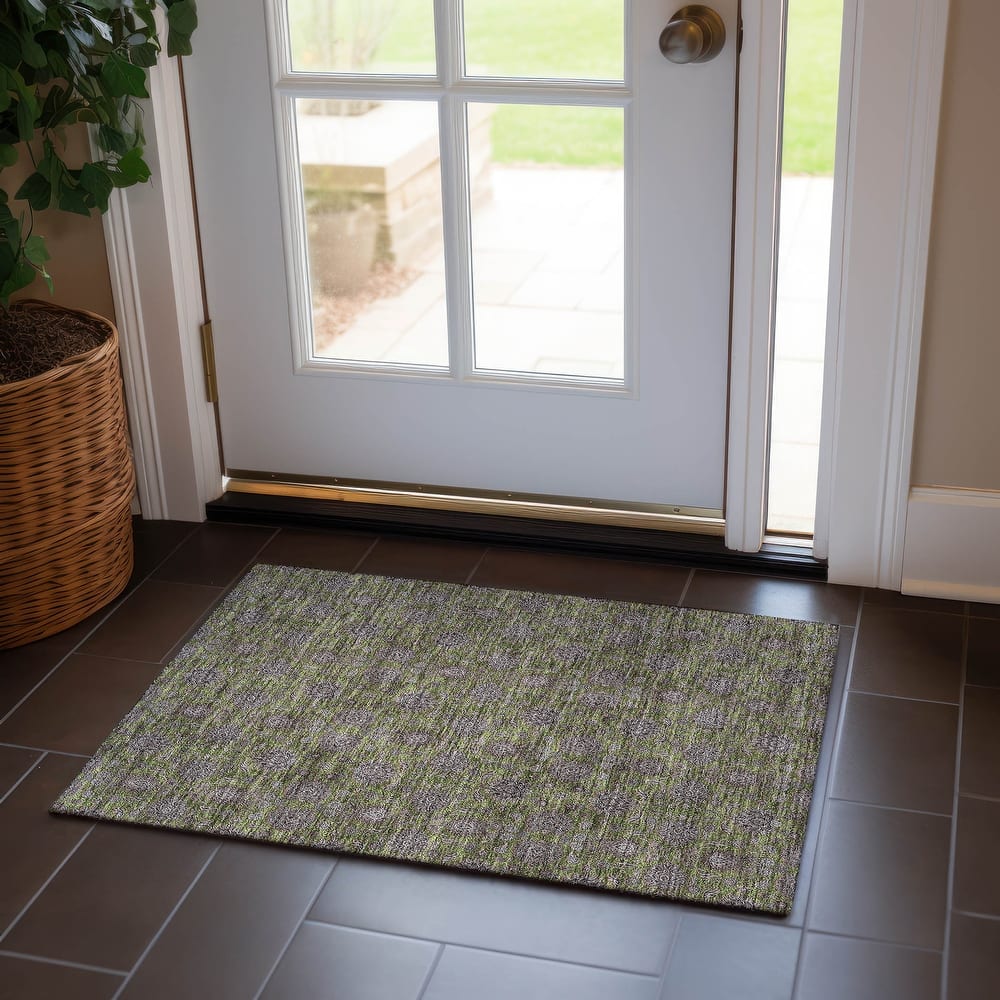 Machine Washable Indoor/ Outdoor Chantille Traditional Floral Rug