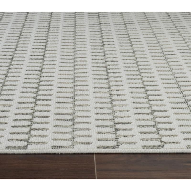Elto Abstract Shapes Weather Resistant Modern Chic Outdoor Rug