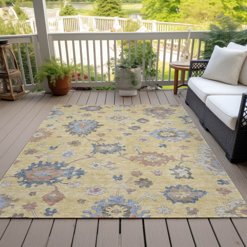 Machine Washable Indoor/ Outdoor Traditional Persian Chantille Rug