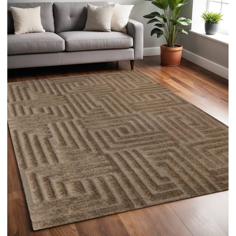 HomeRoots Geometric Modern Rectangle Area Rug - 5' X 8'