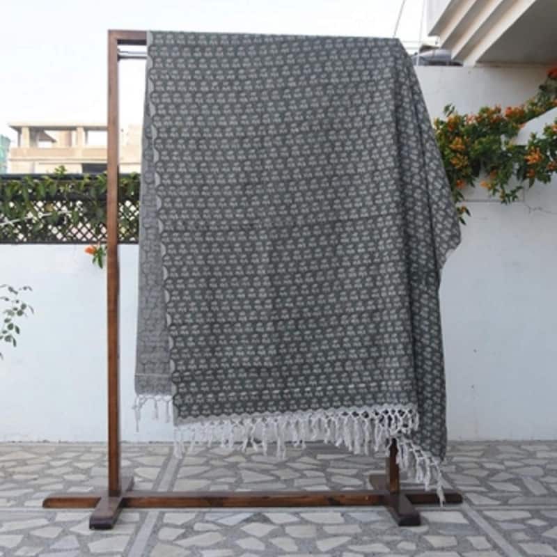 Fabdivine Damaru Handcrafted Cotton Blanket - Hand Block Printed Sofa & Bed Throw, Home Textile with Hand-Tied Tassels, 90"x54"