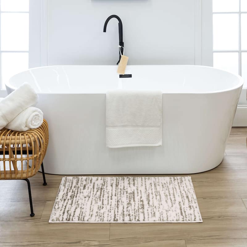 Mohawk Home Nimbus Machine Washable Bath Mat