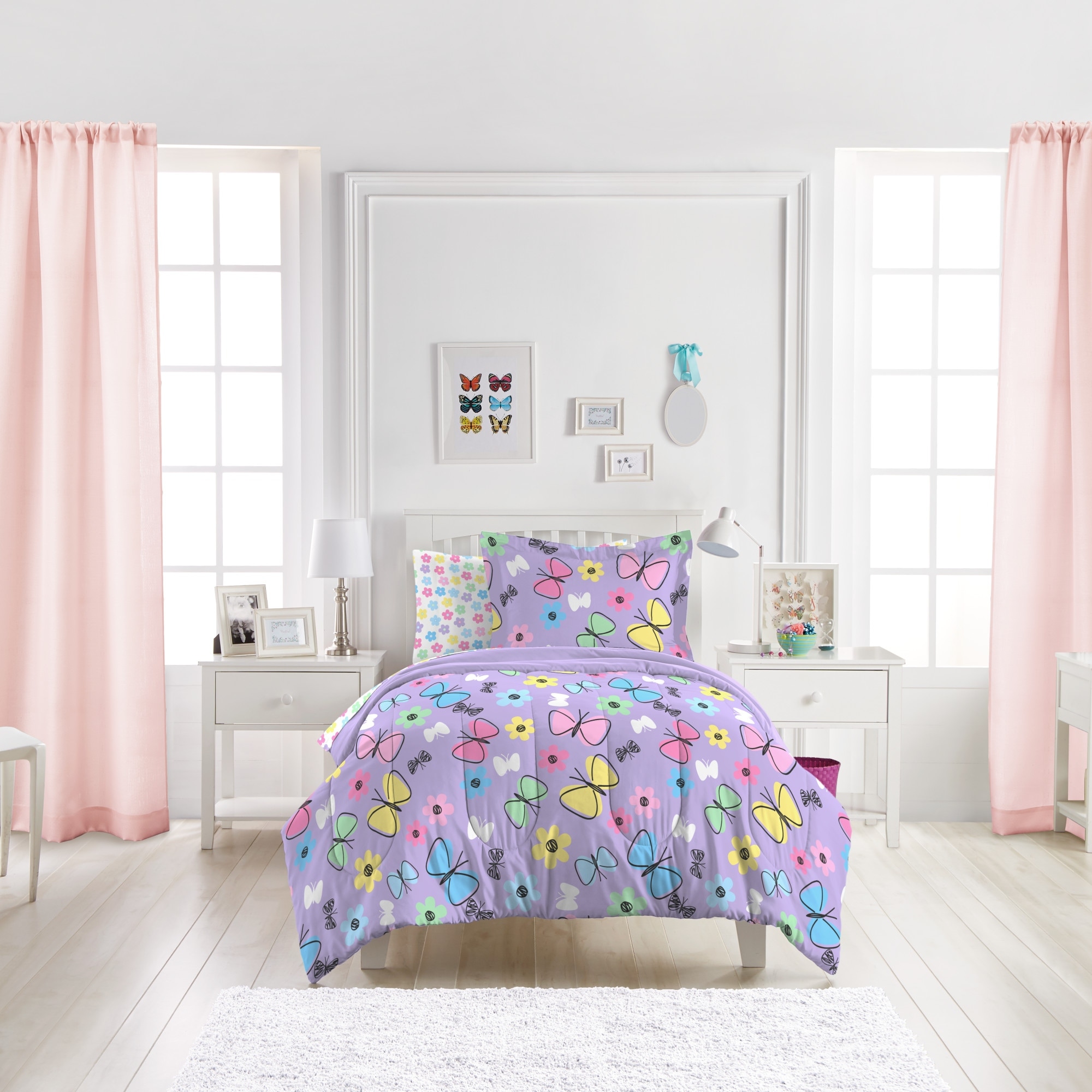 Dream Factory Sweet Butterfly Bed in a Bag with Sheet Set