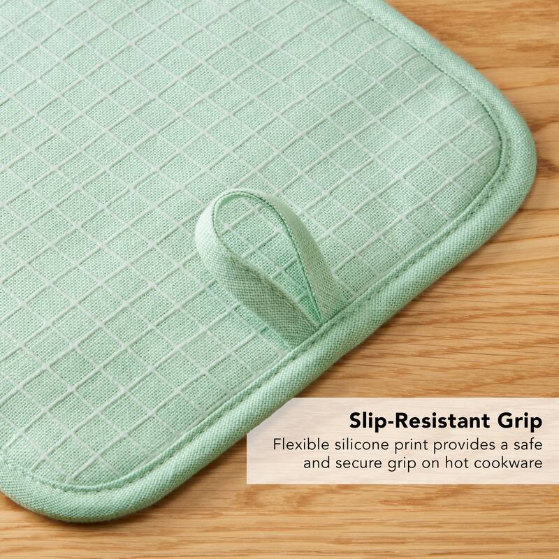 KITCHENAID Gourmet Series Gridlines Pot Holders 2-Pack Set, Heat Resistant up to 600°F, Soft Silicone Grip, Magnetic Cuff