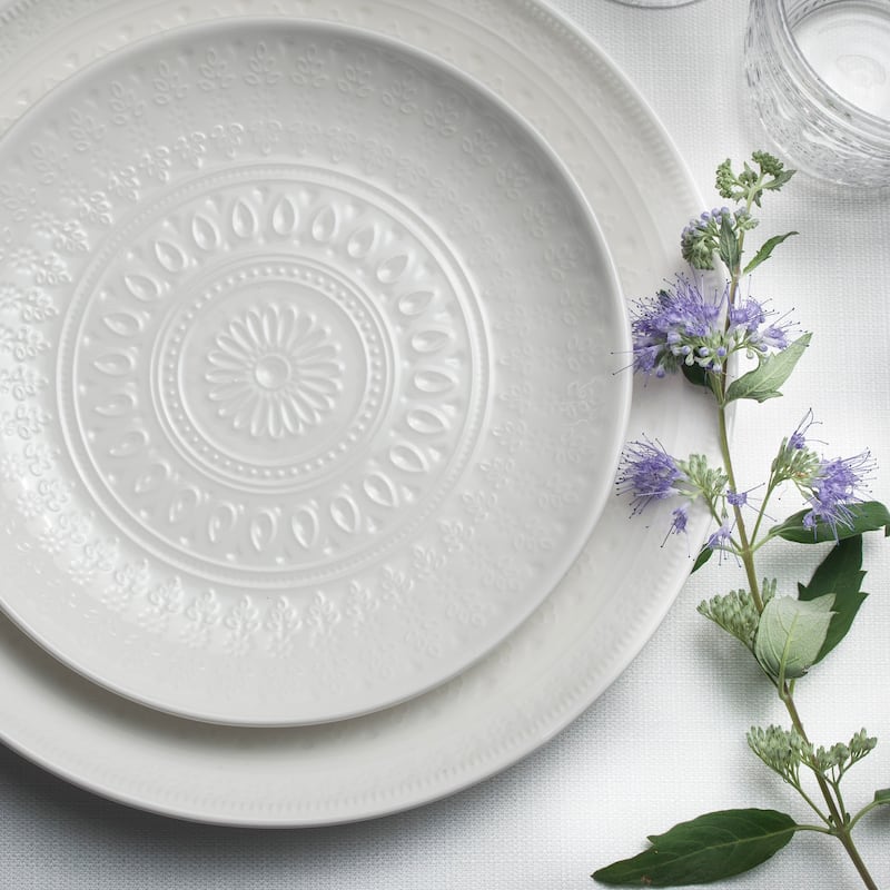 Euro Ceramica Fez 20 Piece White Drink & Dine Set (Dinnerware + Clear Highball Glasses)