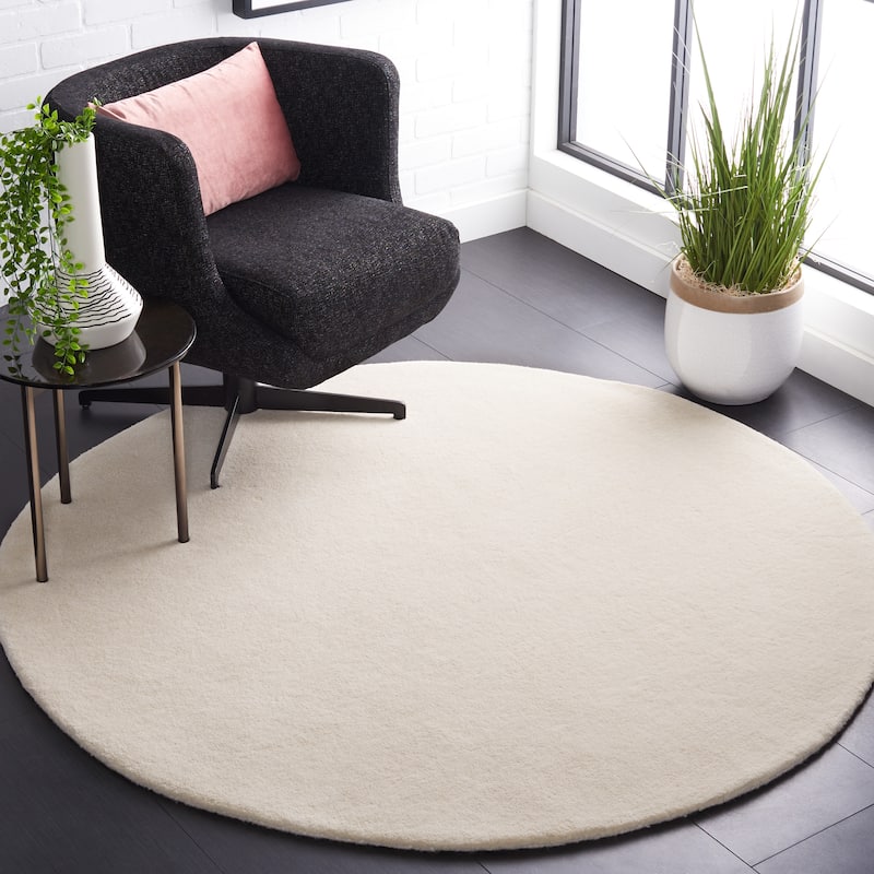 SAFAVIEH Handmade Fifth Avenue Biba Solid New Zealand Wool - 3' x 3' Round - Ivory - Round