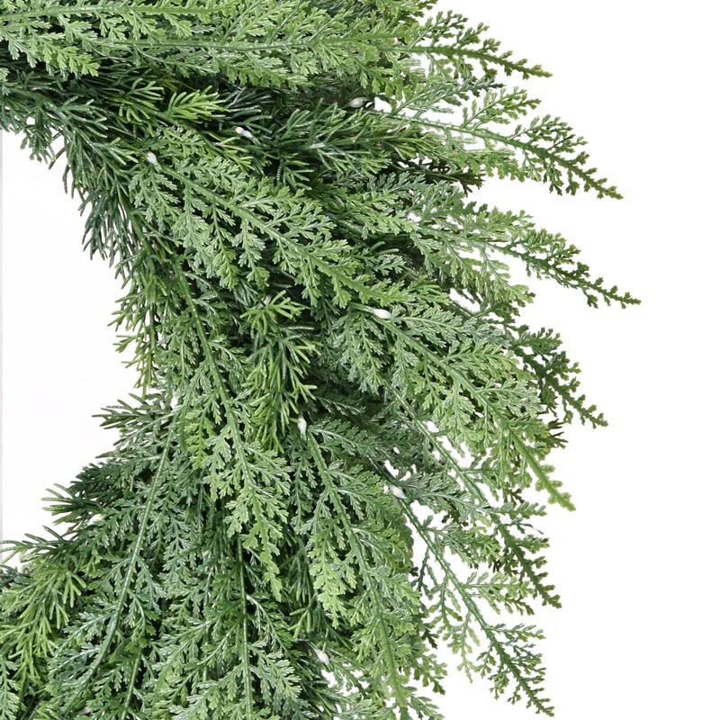 Puleo International 24" Pre-Lit Battery-Operated Artificial Flocked Wreath with Twinkle Rice Lights