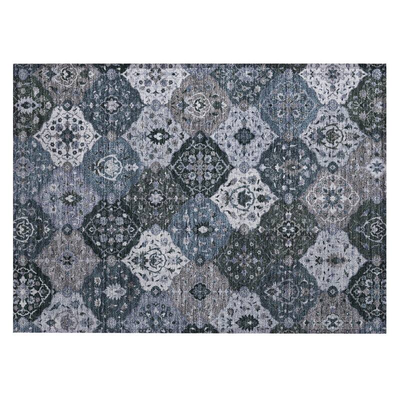 Machine Washable Indoor/ Outdoor Traditional Panel Chantille Rug