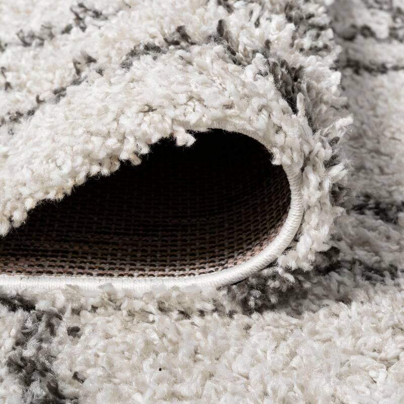 JONATHAN Y Algaida Diamond Trellis Shag Area Rug