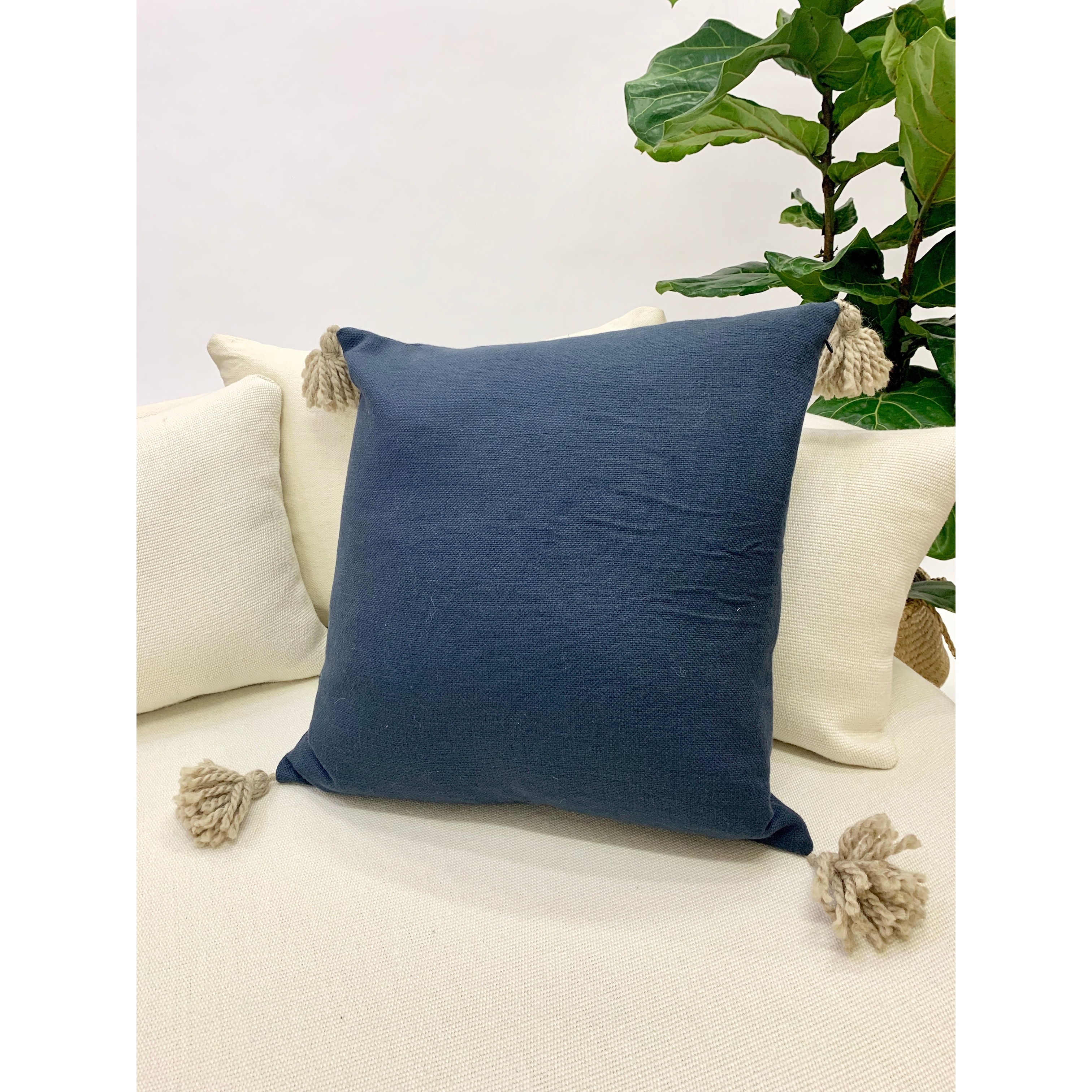 Solid color couch pillows clearance