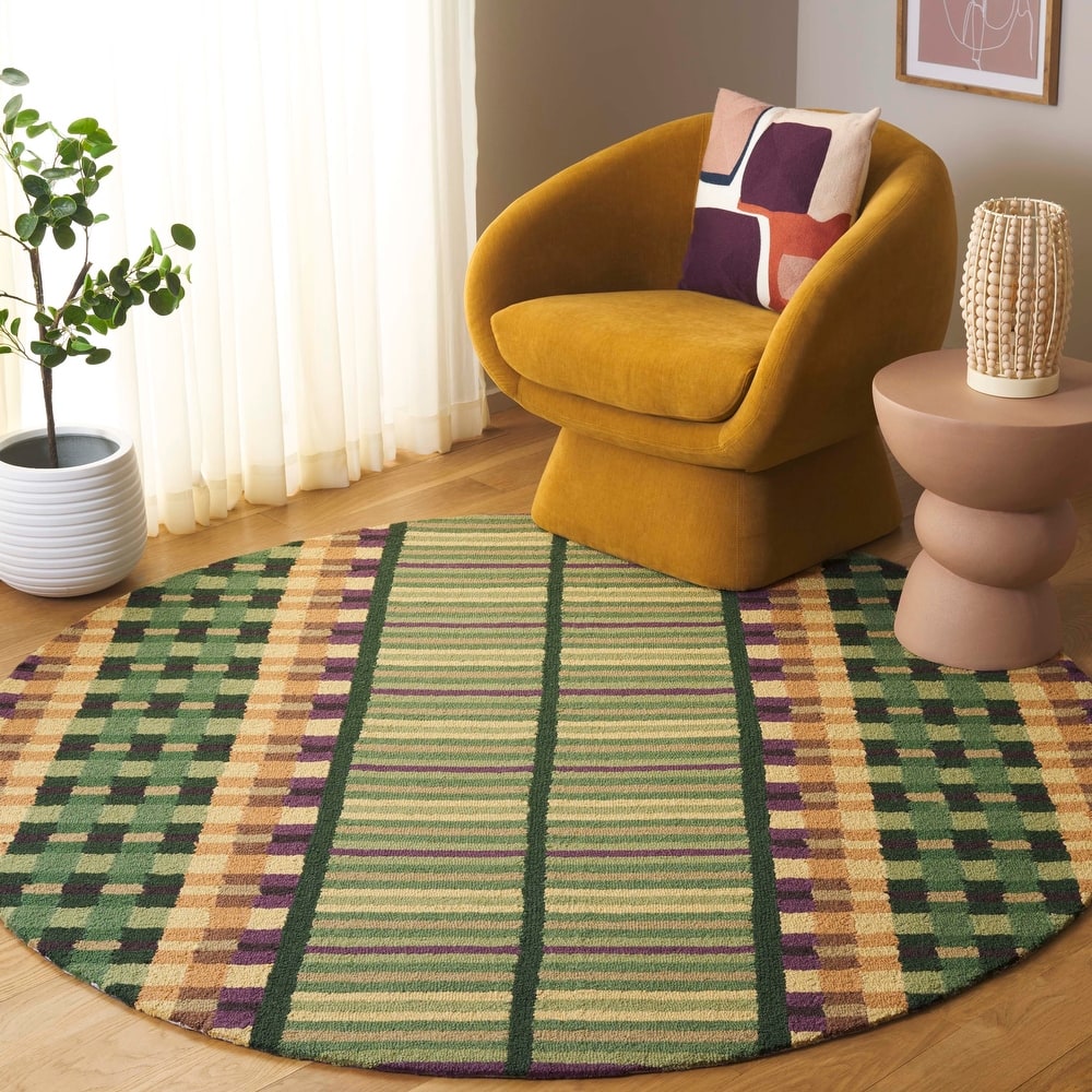 SAFAVIEH Handmade Metro Needa French Country Wool Rug