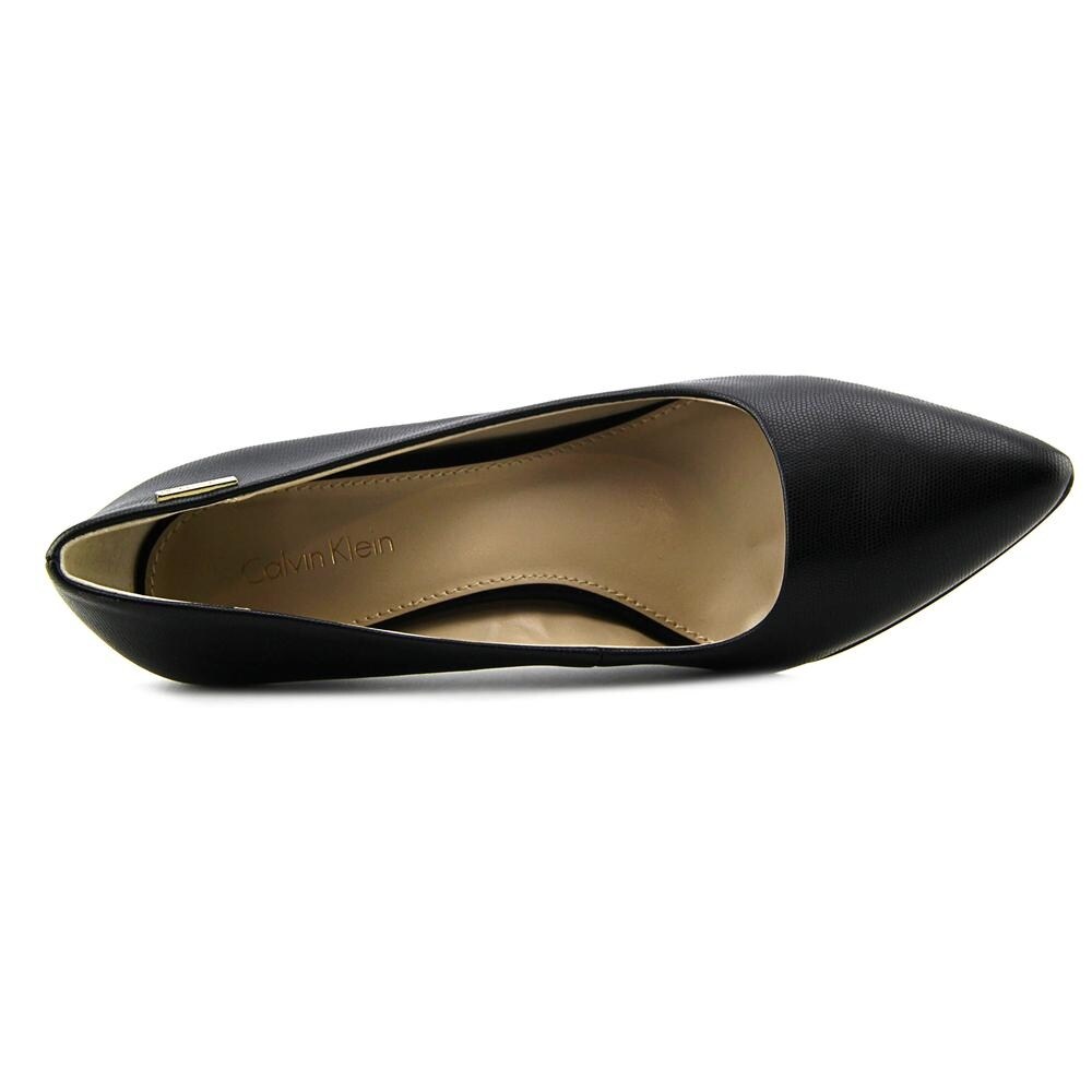 calvin klein kimberly pump black