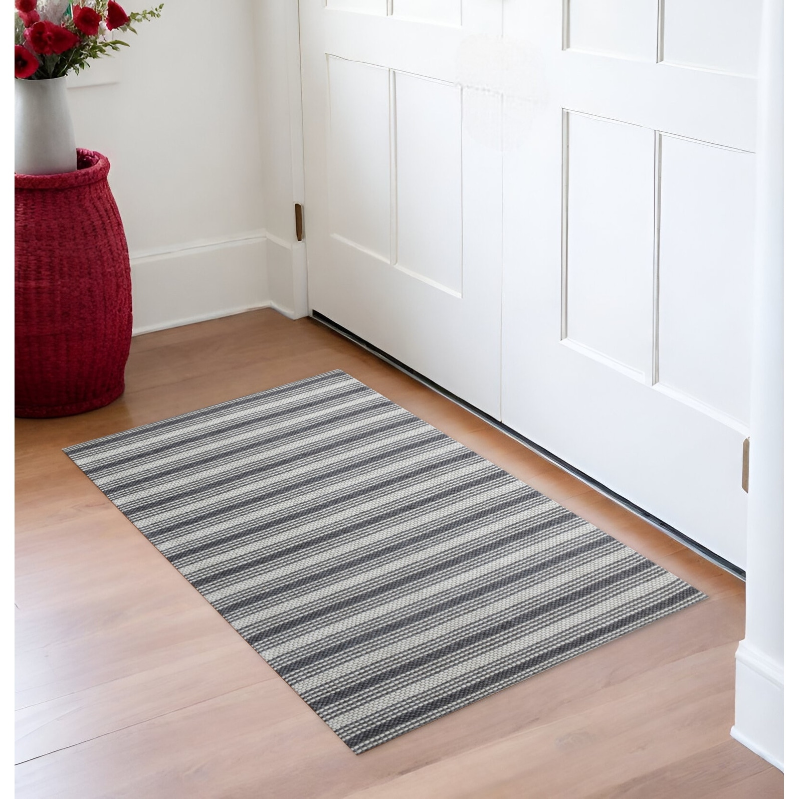Traditional Woven Area Rug - 2' X 3'