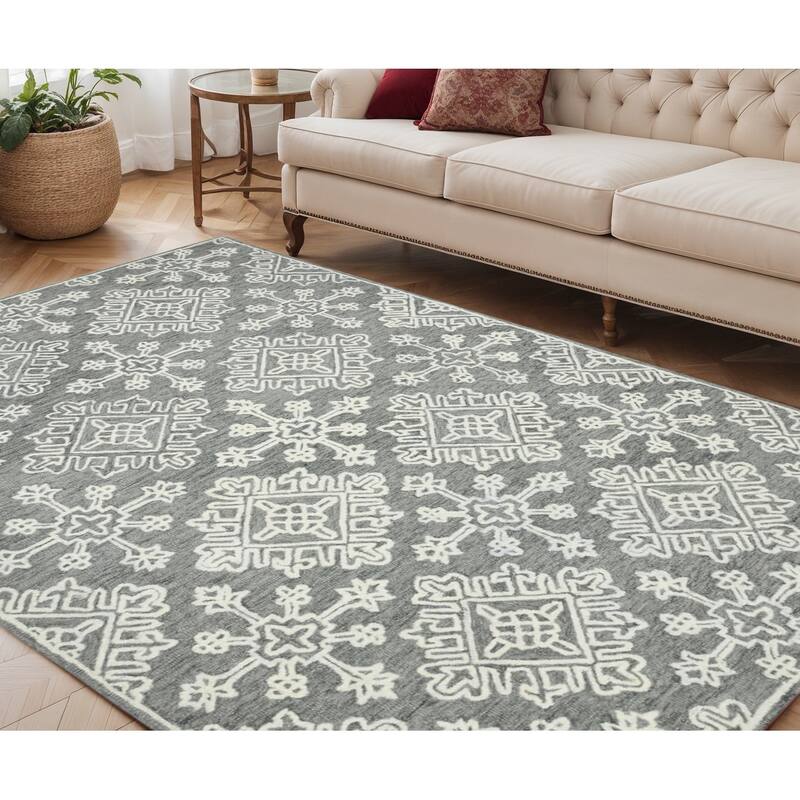 HomeRoots Oriental Transitional Rectangle Area Rug - 90.00 in. x 60.00 in.  x 0.40 in.