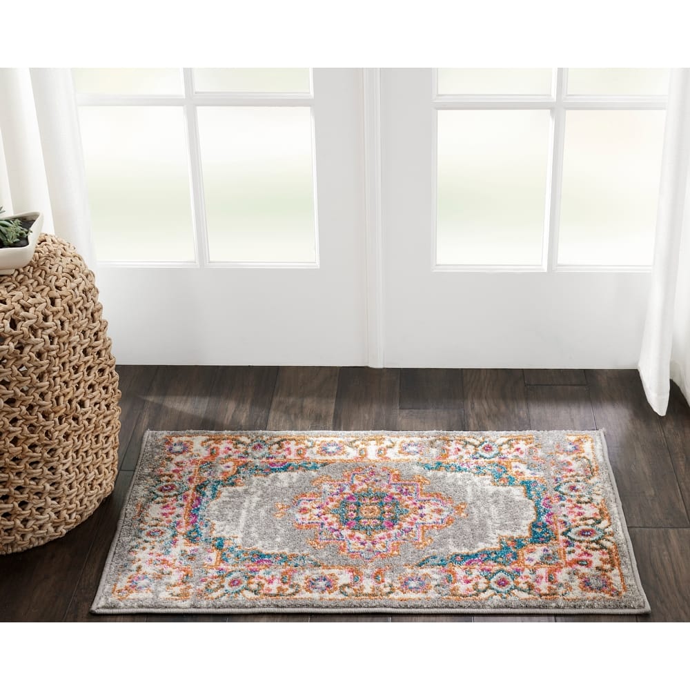 Porch & Den Dobbin Vintage Persian Medallion Farmhouse Area Rug