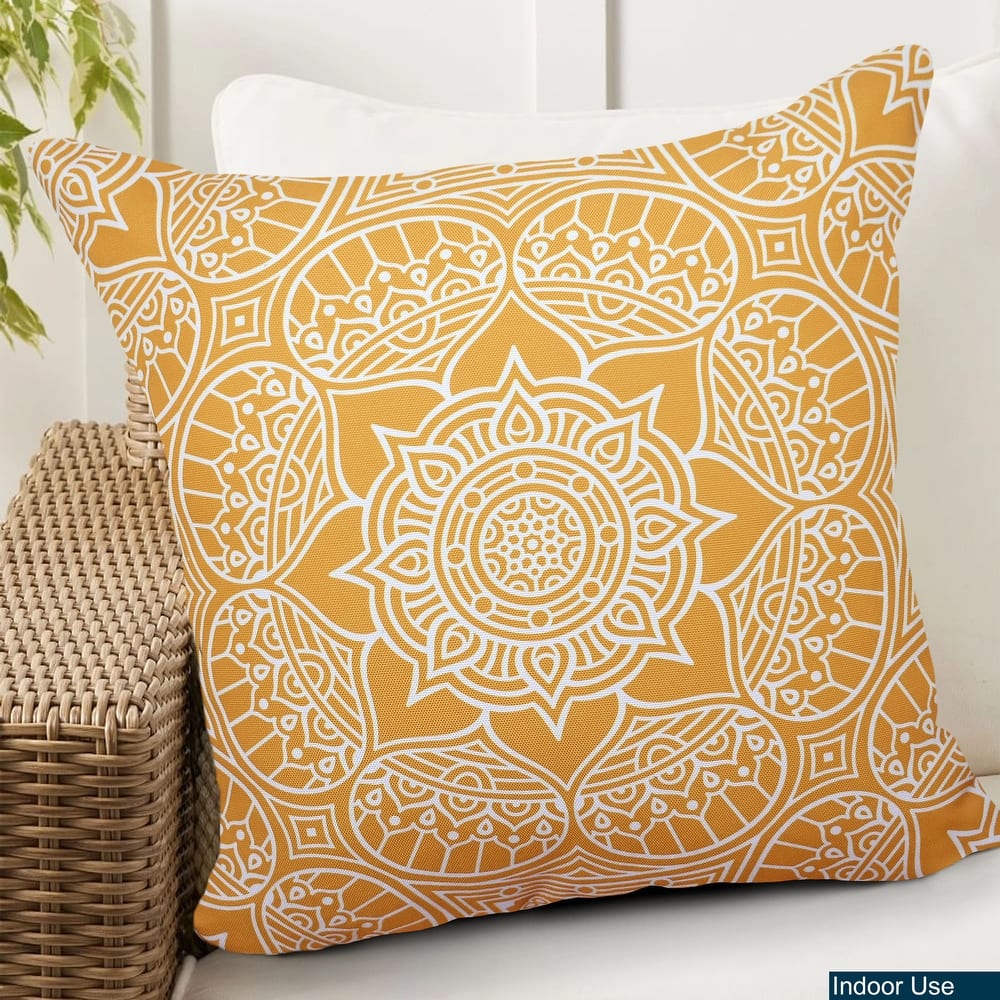 Decorative Indoor/Outdoor Throw Pillows with Inserts 18''X18'' Inches