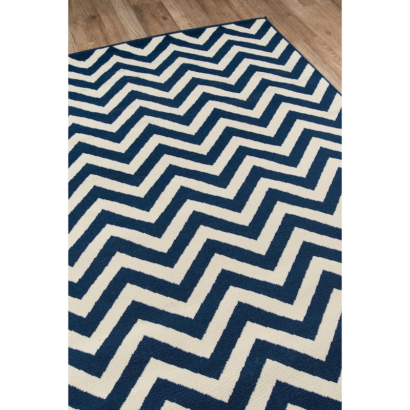 Momeni Baja Chevron Indoor Outdoor Rug