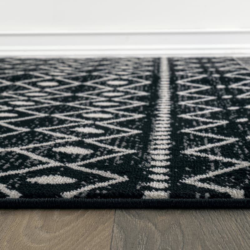 Bohemian Trellis Black Ivory Gray Area Rug, Stylish for Any Room