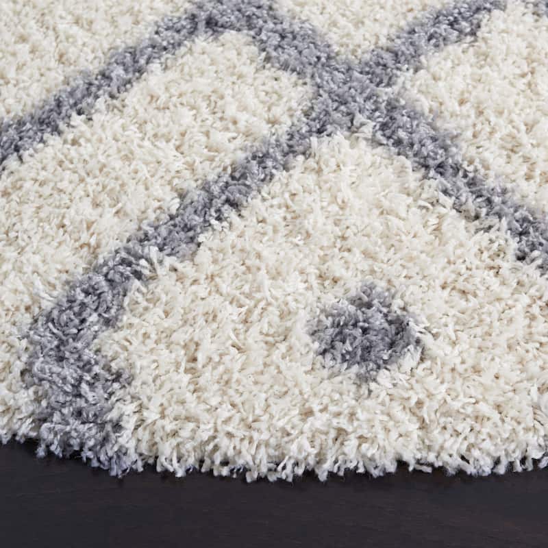 SAFAVIEH Venus Shag Zelma 1.75-inch Thick Rug