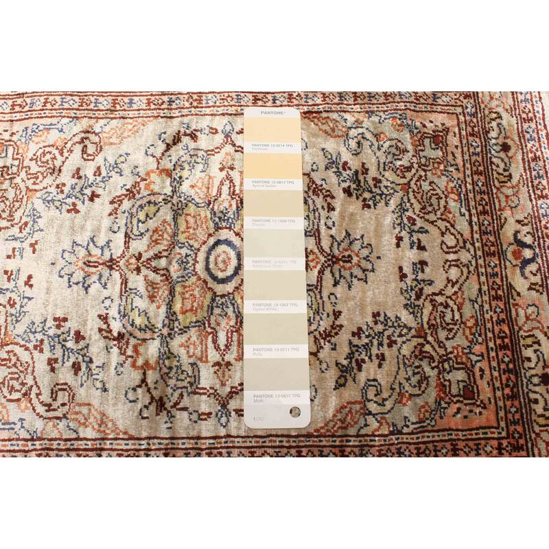ECARPETGALLERY Hand-knotted Hereke Beige Silk Rug - 1'5 x 1'10