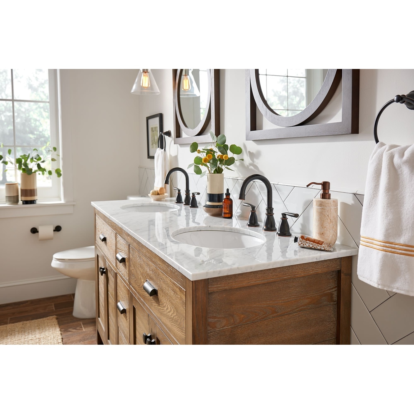 Moen 84539 Hilliard 1.2 GPM Widespread Bathroom Faucet with Pop-Up