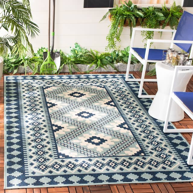 SAFAVIEH Veranda Eyvor Indoor/ Outdoor Waterproof Patio Backyard Rug - 5'3" x 7'7" - Ivory/Blue