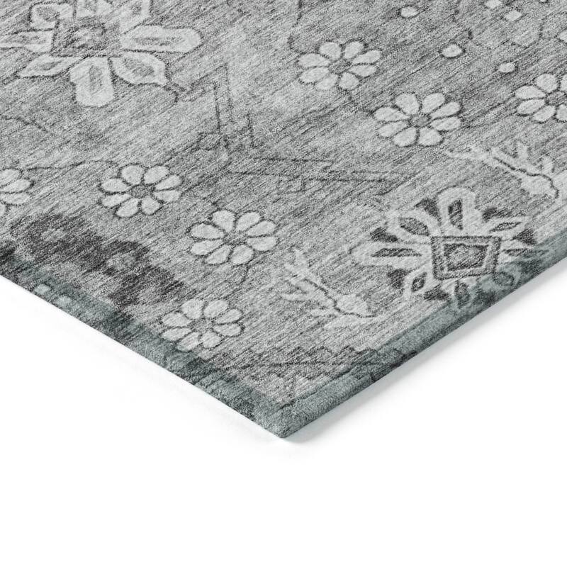 Machine Washable Indoor/ Outdoor Chantille Tribal Garden Rug
