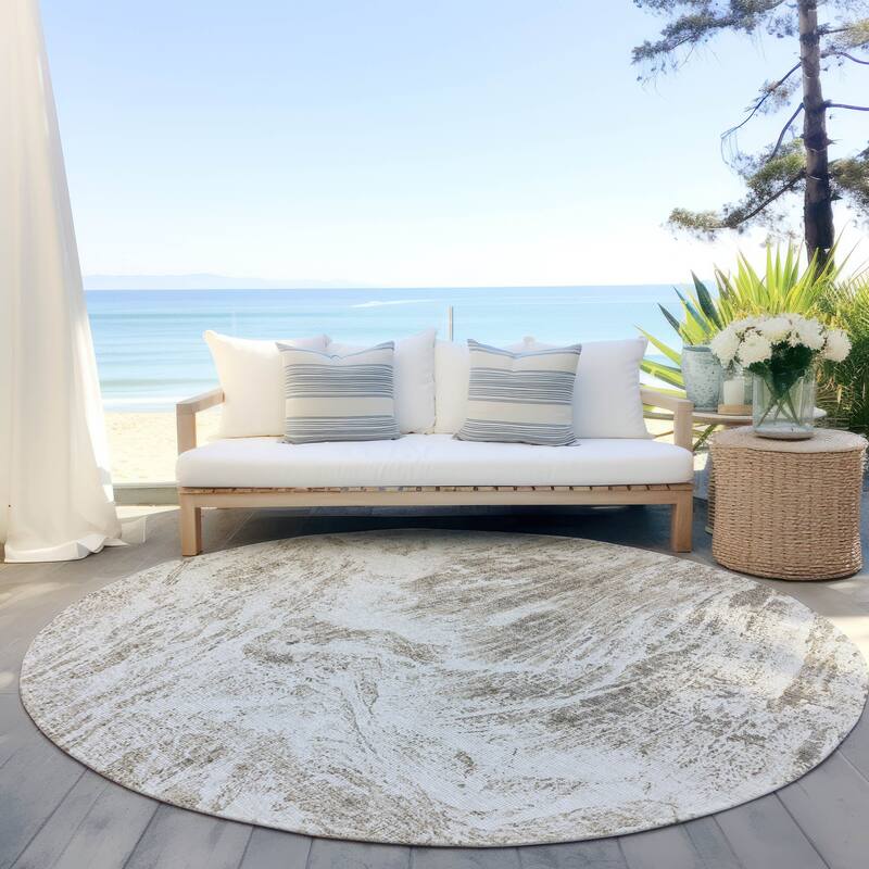 Machine Washable Indoor/ Outdoor Modern Abstract Chantille Rug - Taupe - 8' x 8'