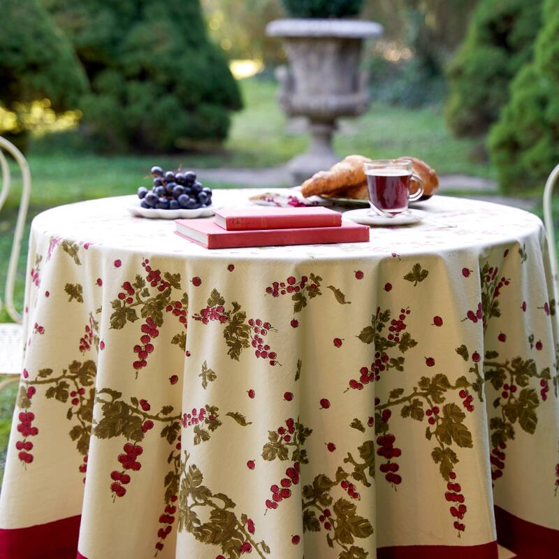 Gooseberry Square Red/ Green Cotton Tablecloth