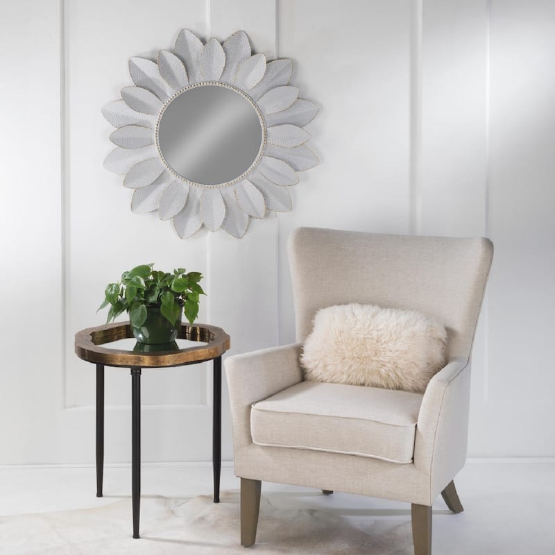 Metal Starburst Wall Accent Mirror