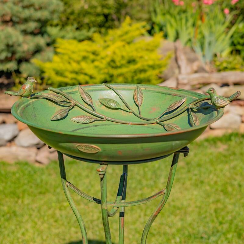 Two Birds Iron Birdbath