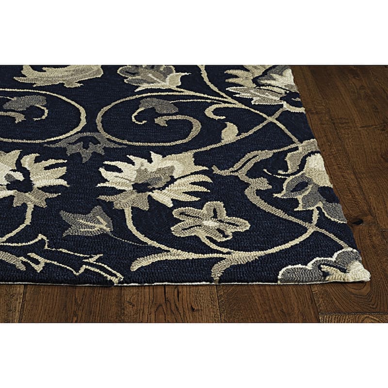 Alvan Graceful Floral Weather Resistant Classic Elegance Hand-Woven Outdoor Rug