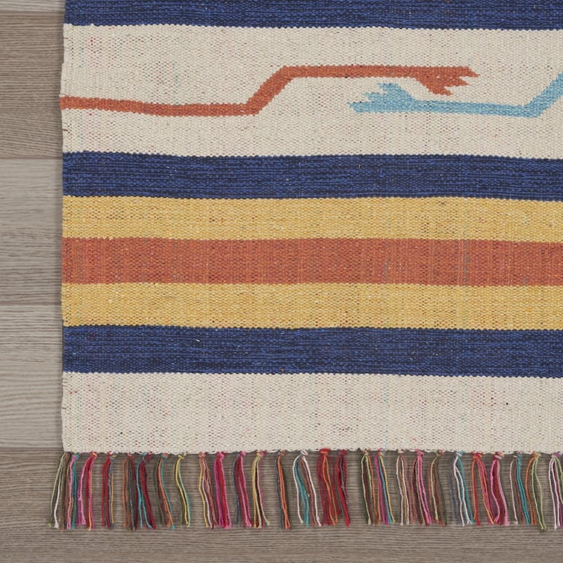 Funu Southwestern Woven Low Pile with Fringe Area Rug By HomeRoots - 114' X '78' X '0.25