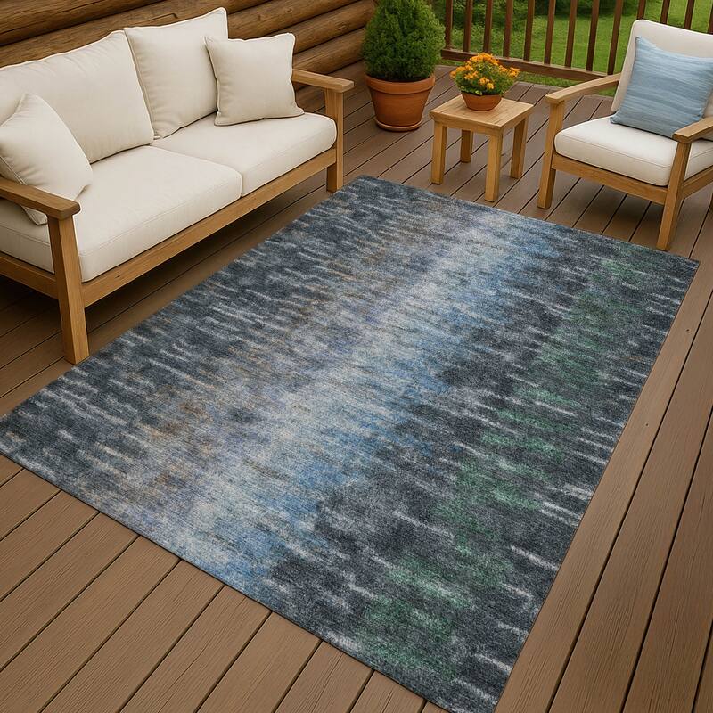Machine Washable Indoor/ Outdoor Contemporary Ombre Chantille Rug