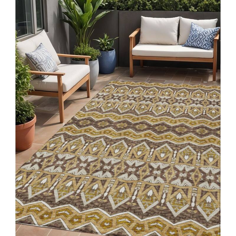 HomeRoots Moroccan Transitional Rectangle Outdoor Rug - 5' X 8'