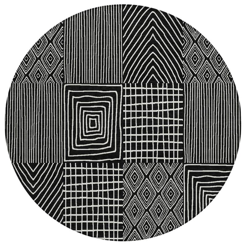 Machine Washable Indoor/ Outdoor Geo Patchwork Chantille Rug