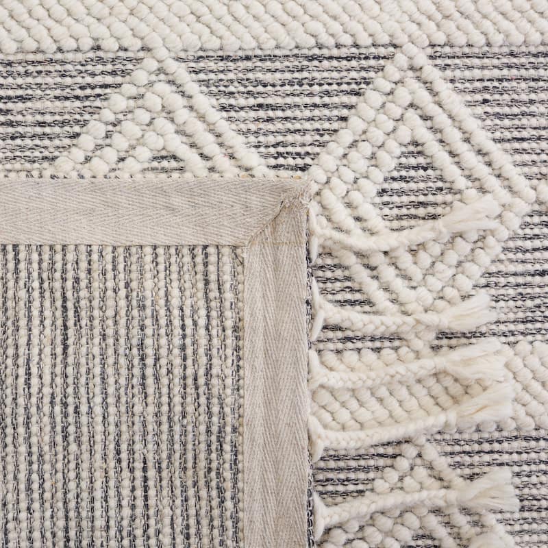 SAFAVIEH Handmade Natura Stiina Transitional Wool Rug