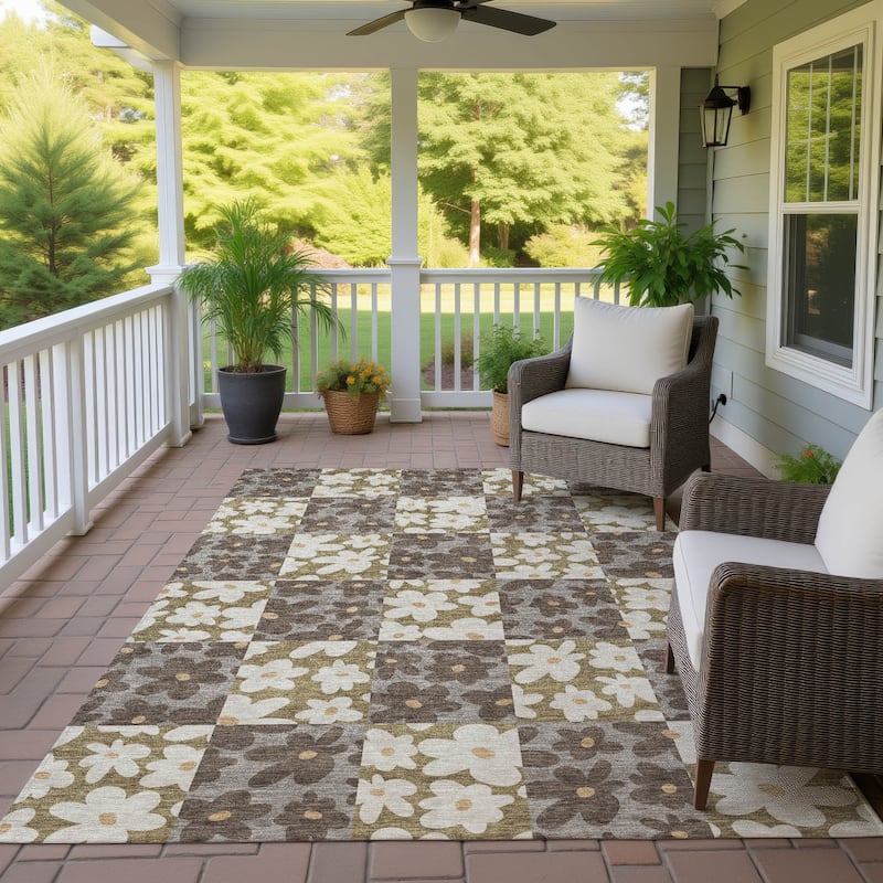 Machine Washable Indoor/ Outdoor Floral Krissy Chantille Rug - Chocolate - 2'6" x 3'10"