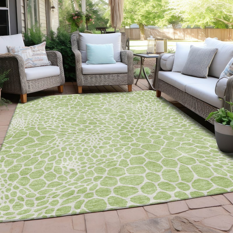 Machine Washable Indoor/ Outdoor Chantille Animal Print Rug - Aloe - 10' x 14'