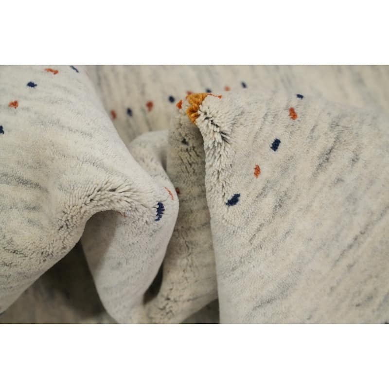 Hand Knotted Oriental 100% Wool Carpet Tribal Animal Pictorial Beige & Ivories Gabbeh Area Rug - 7' 9'' X 5' 0''