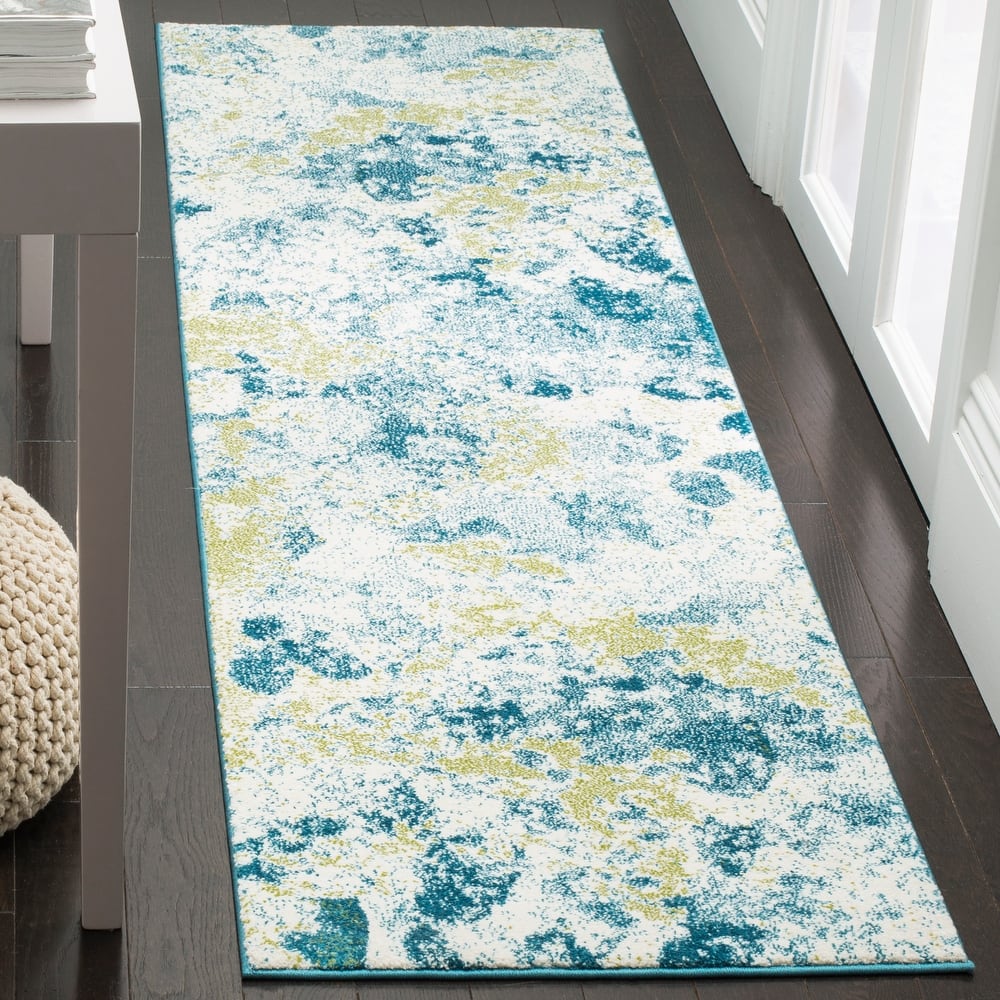 SAFAVIEH Watercolor Sophie Modern Abstract Rug