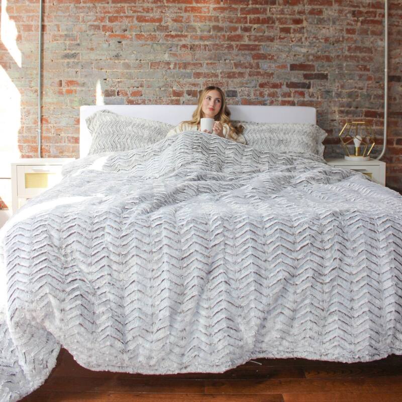 Peak of Cozy® - Coma Inducer® Oversized Comforter Set - Chevron Frosted Espresso